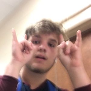 Meet your Posher, Chase